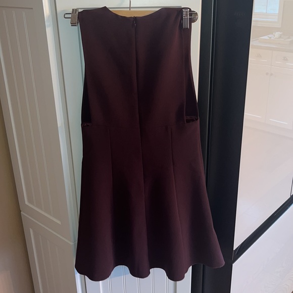 Maroon Wilfred dress - Picture 4 of 4